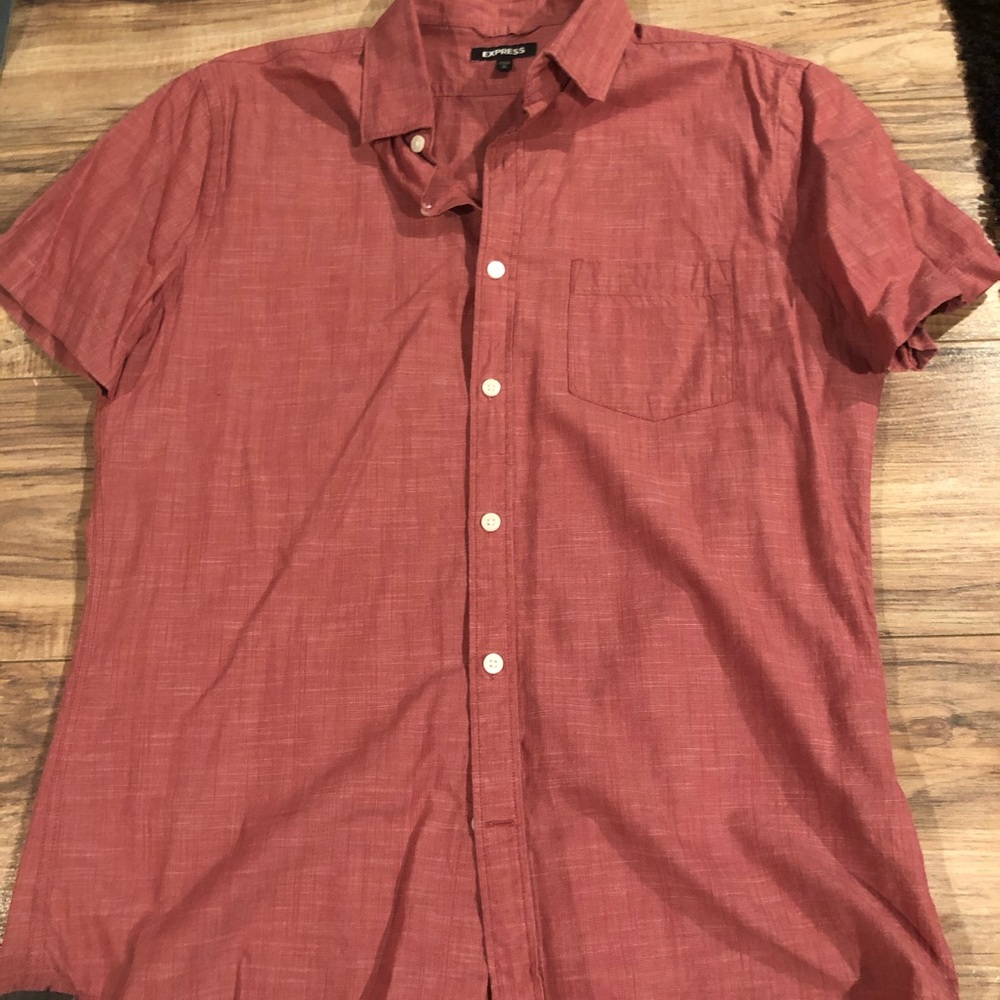 Causal shirts express